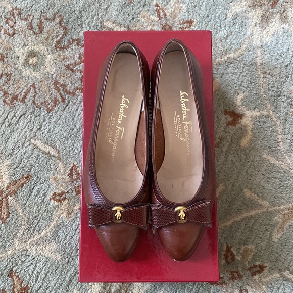 Vintage Salvatore Ferragamo Leather Heels - 6.5 - Picture 1 of 12